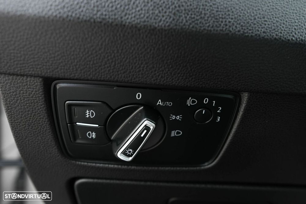 VW Passat Variant 2.0 TDI Highline - 10