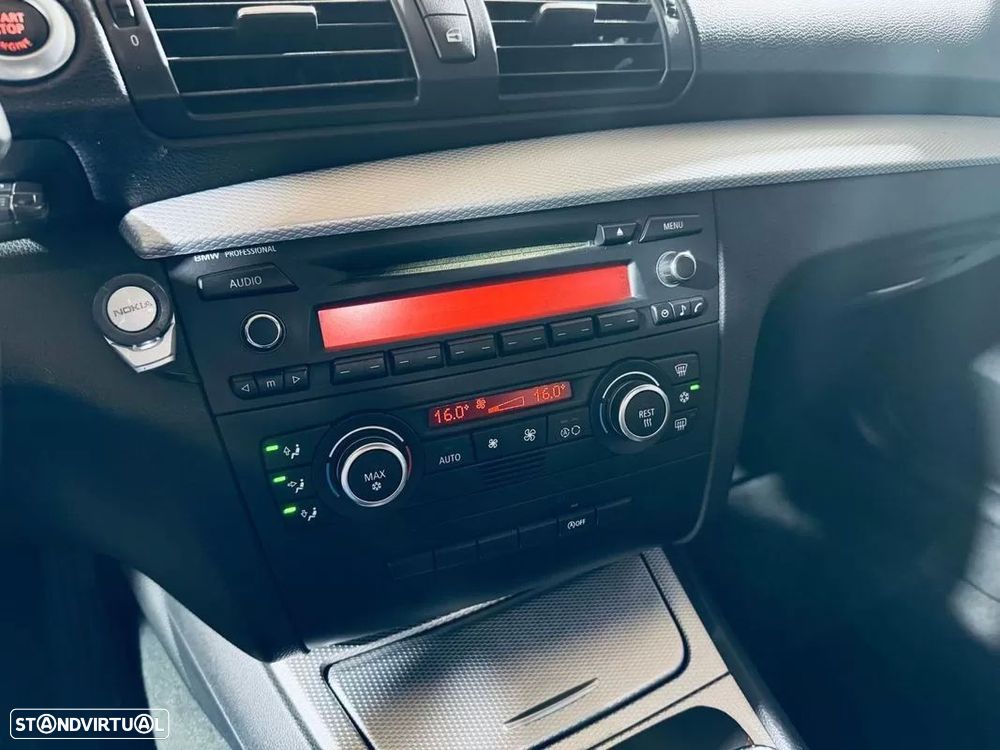 BMW 123 d Cabrio - 28
