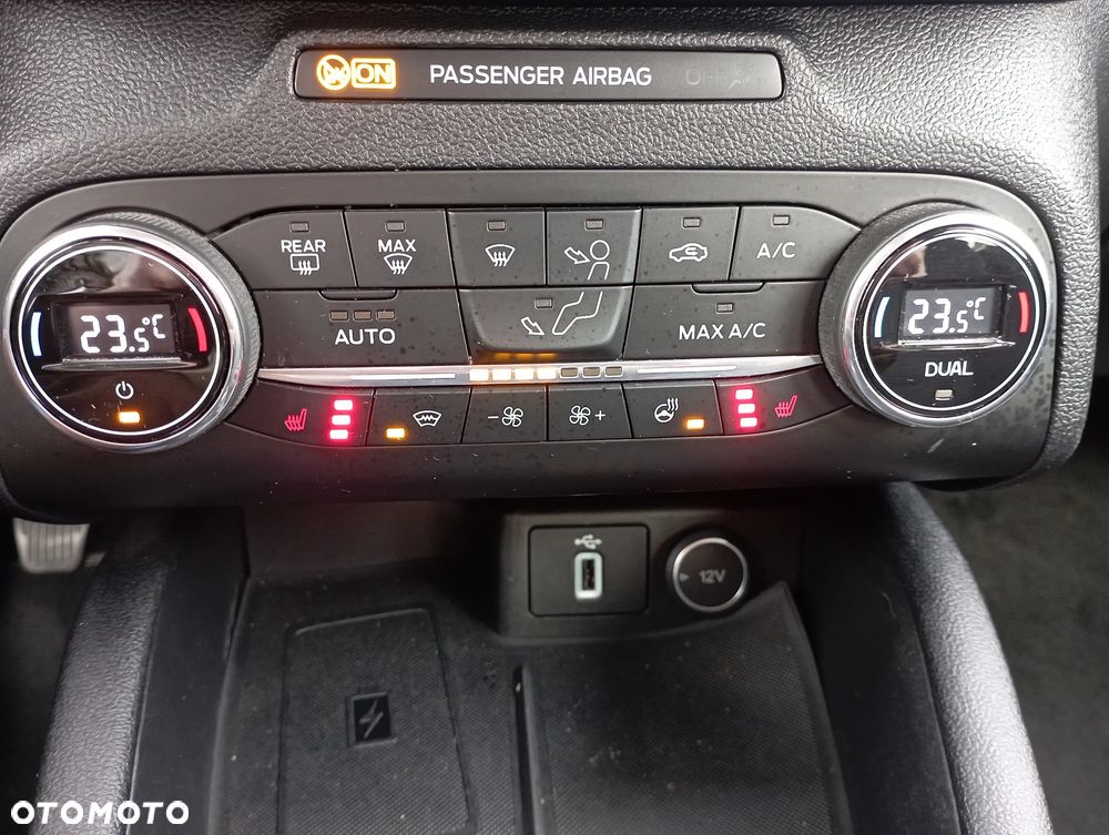 Ford Focus 1.0 EcoBoost Titanium ASS - 18