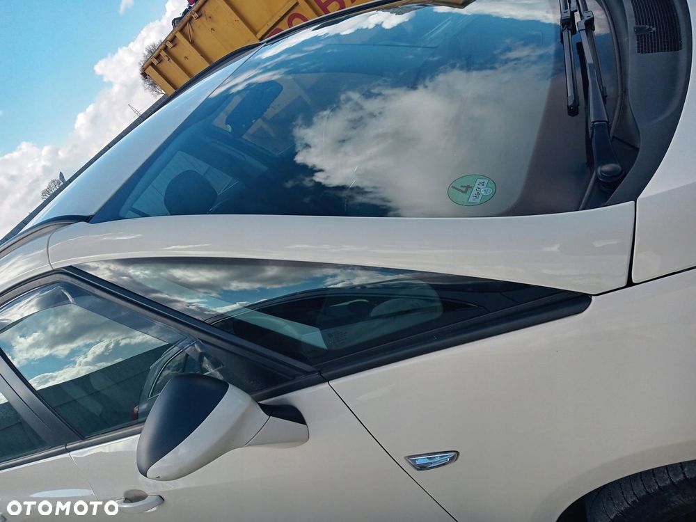 OPEL ZAFIRA C LISTWA PRZYSZYBOWA PRAWA - 1