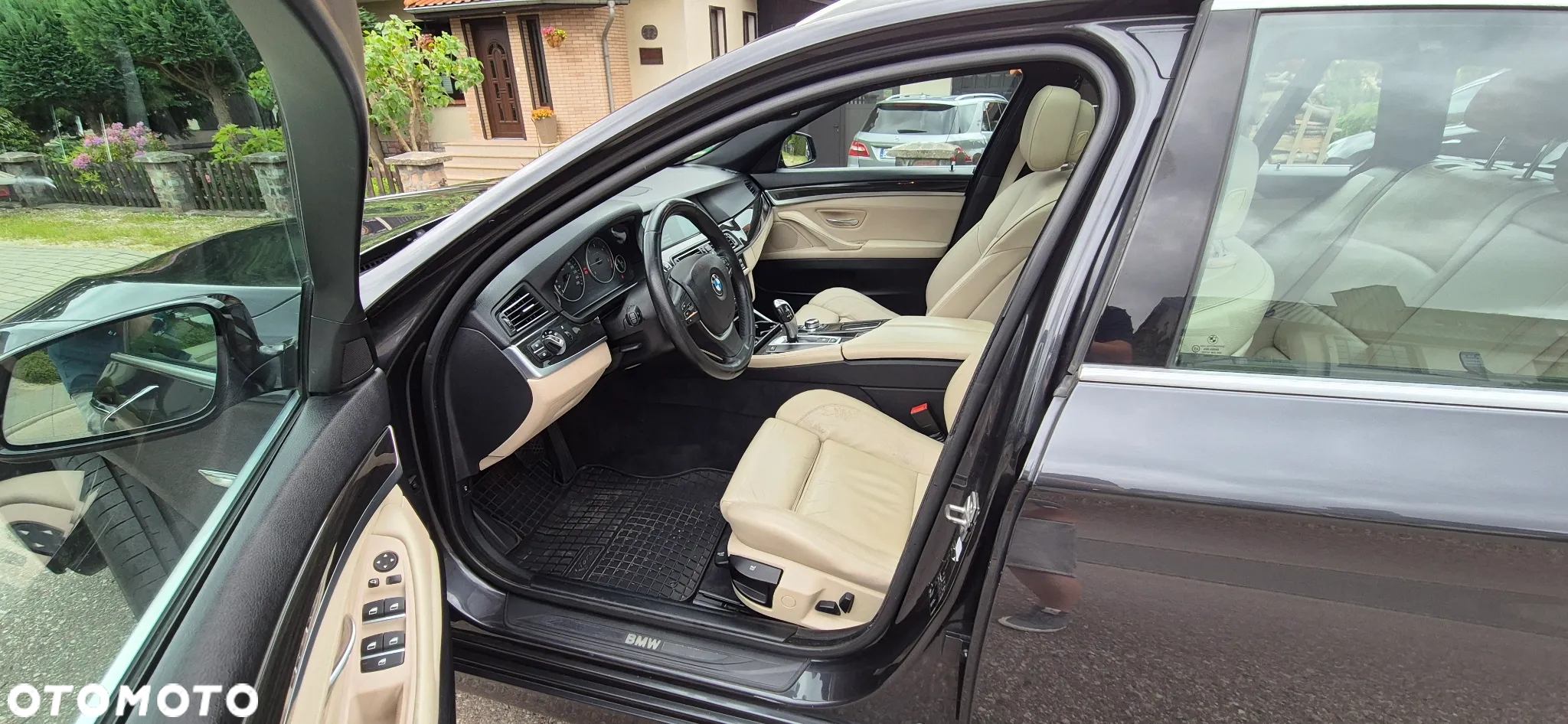 BMW Seria 5 520d Touring Luxury Line - 15