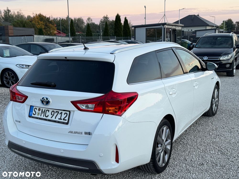 Toyota Auris - 29