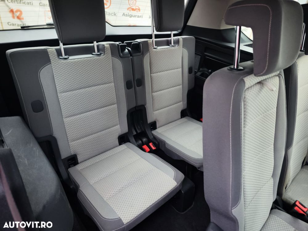 Volkswagen Touran 2.0 TDI DSG Comfortline - 17