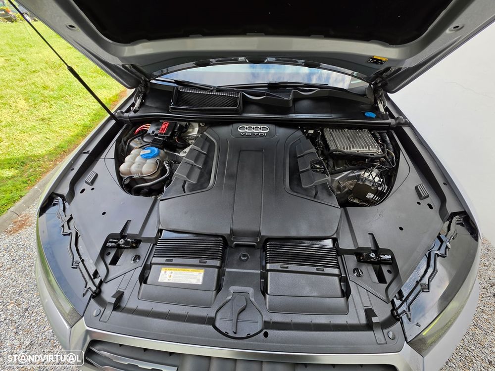 Audi Q7 3.0 TDI quattro tiptronic - 17