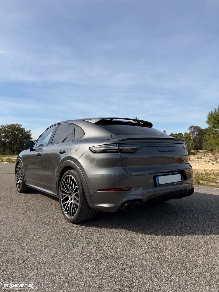 Porsche Cayenne Coupé Turbo S E-Hybrid Tiptronic S - 16