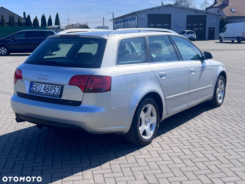Audi A4 Avant - 8