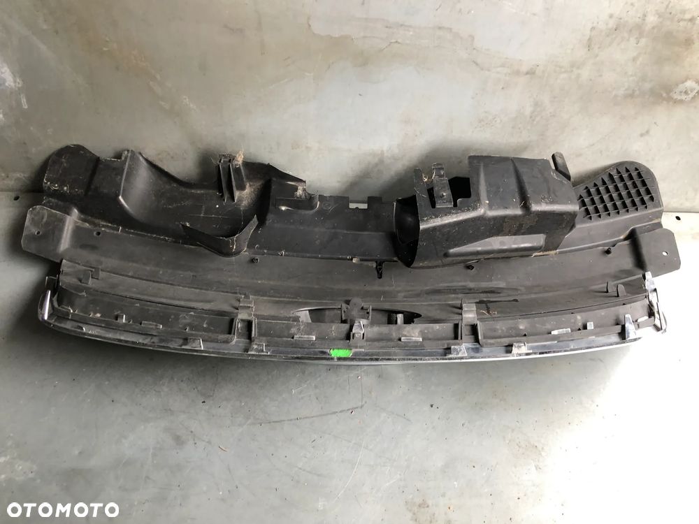 R-414 - Atrapa Zderzaka Grill 8V41-R7081-A Ford Kuga MK1 - Wysyłka - 2