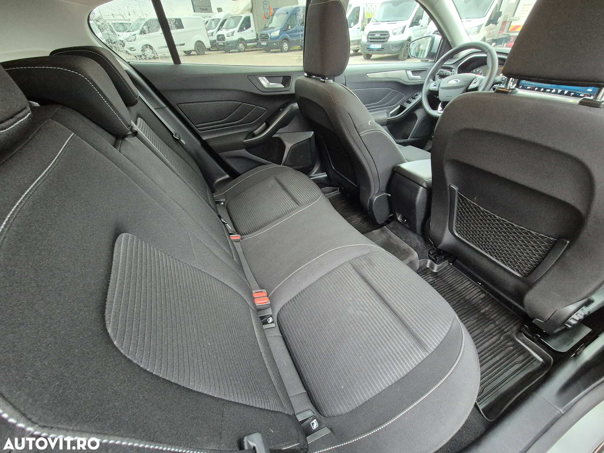 Ford Focus 1.0 EcoBoost MHEV Titanium - 11