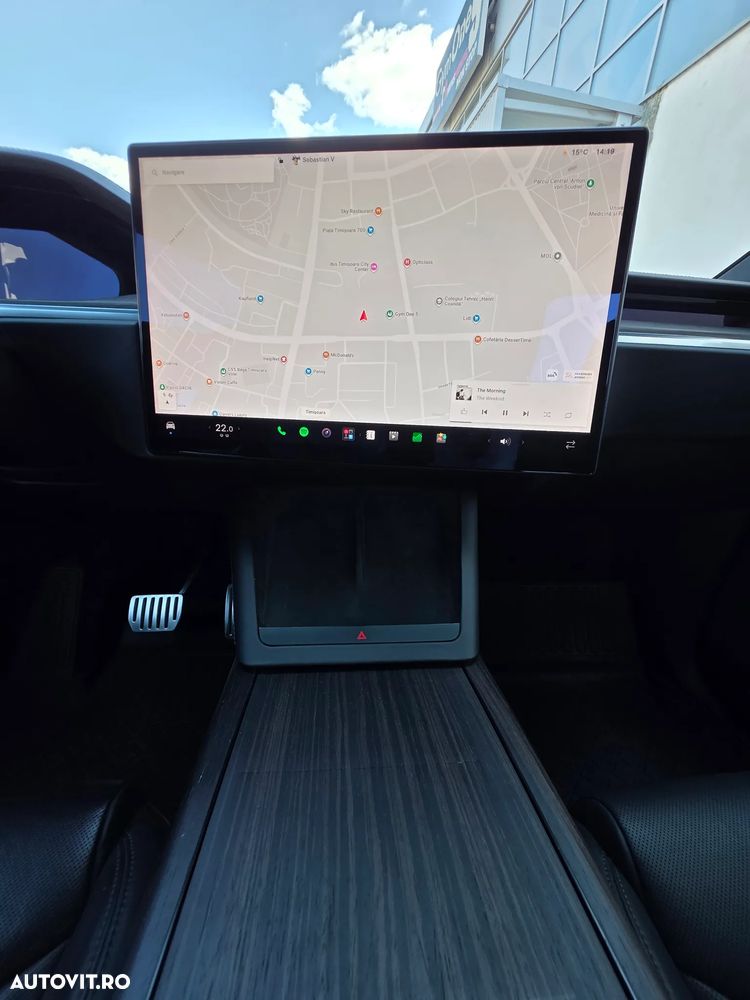 Tesla Model X Long Range - 18