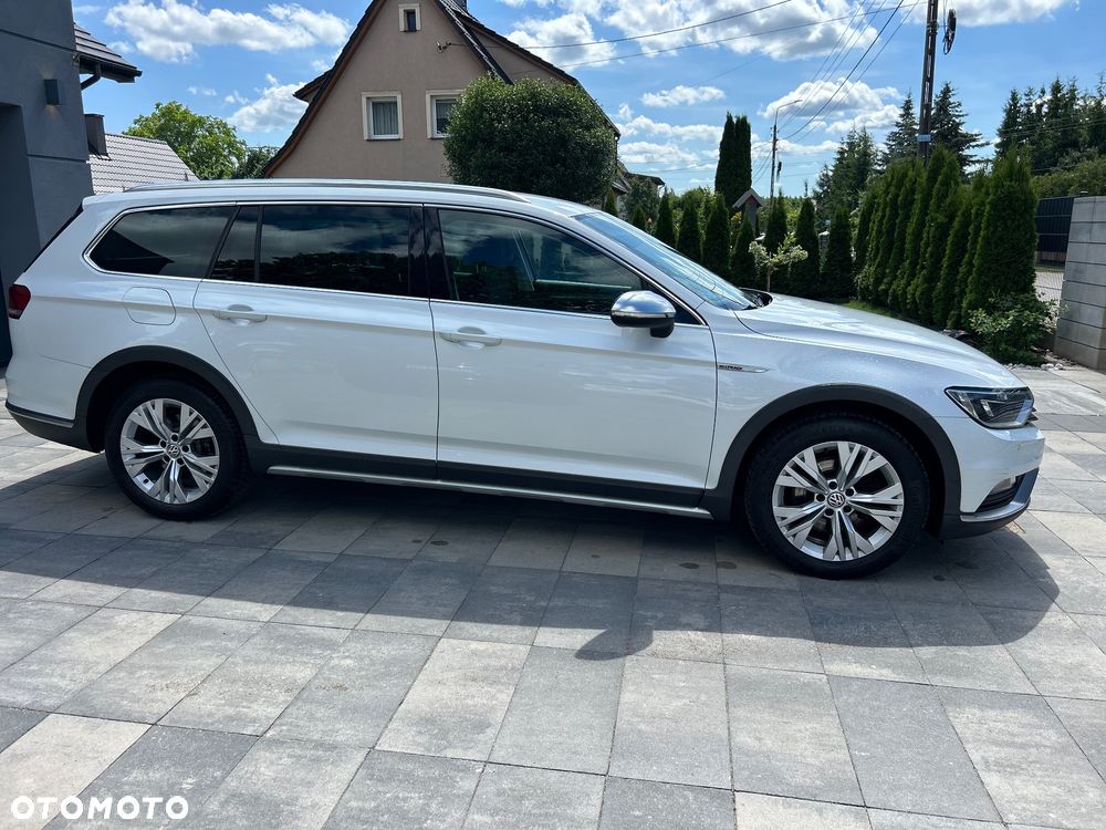 Volkswagen Passat Alltrack 2.0 TDI SCR DSG 4Motion - 2