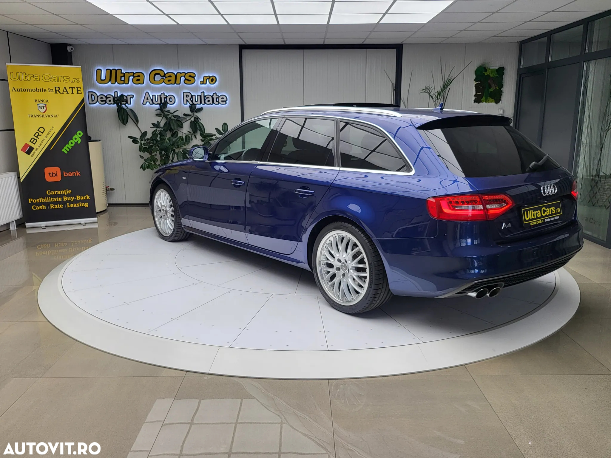 Audi A4 Avant 2.0 TDI DPF quattro S line Sportpaket - 4