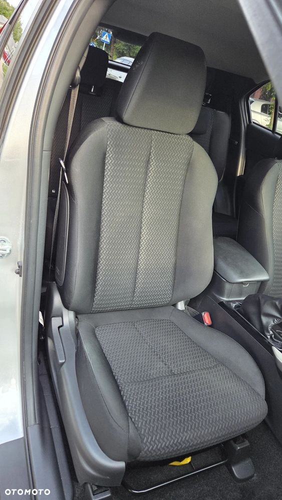 Mitsubishi Eclipse Cross 1.5 T GPF Invite Plus - 28