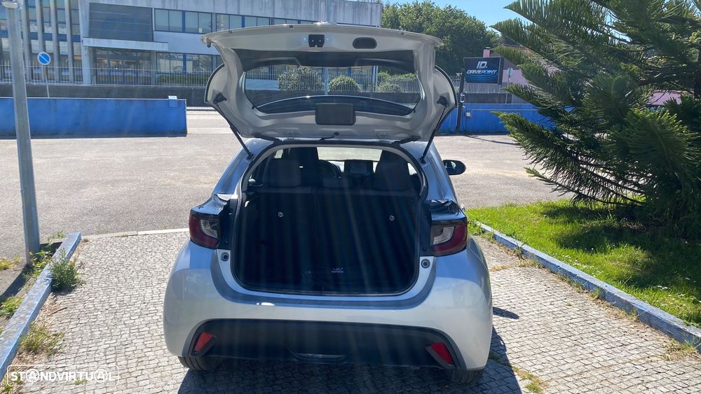 Toyota Yaris 1.5 HDF Comfort - 11