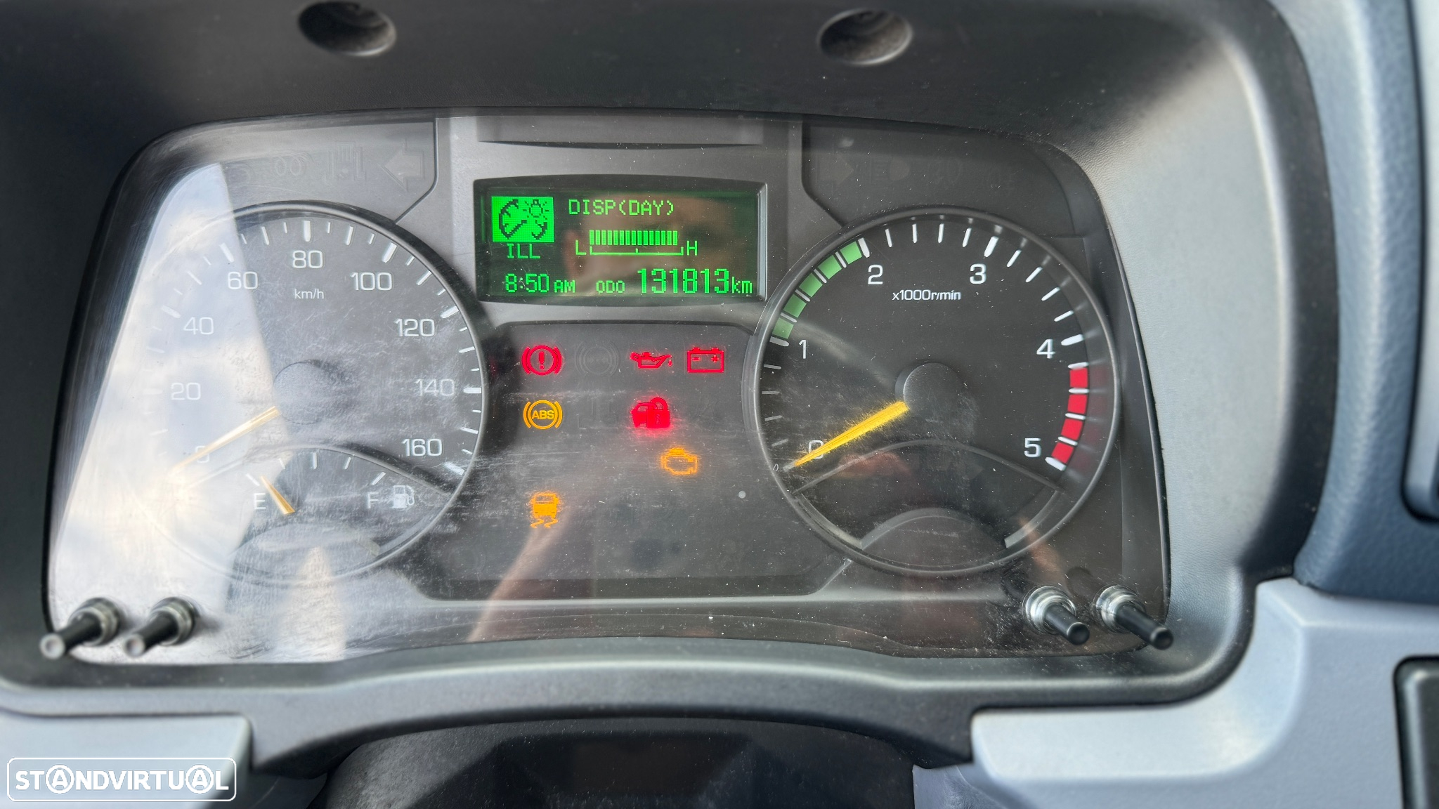Mitsubishi Canter 3C13 C/Lonas - 30
