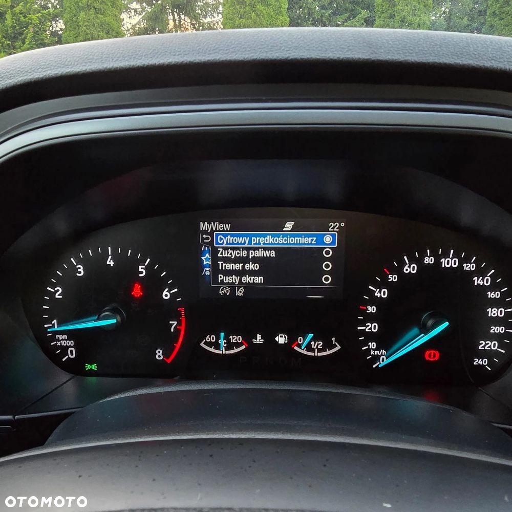 Ford Focus SW 1.0 EcoBoost Hybrid TITANIUM X - 32