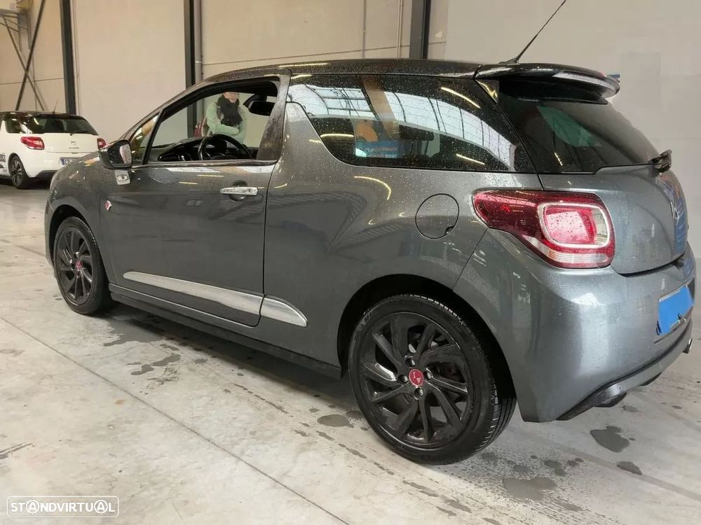 Citroën DS3 1.2 PureTech Be Chic - 4