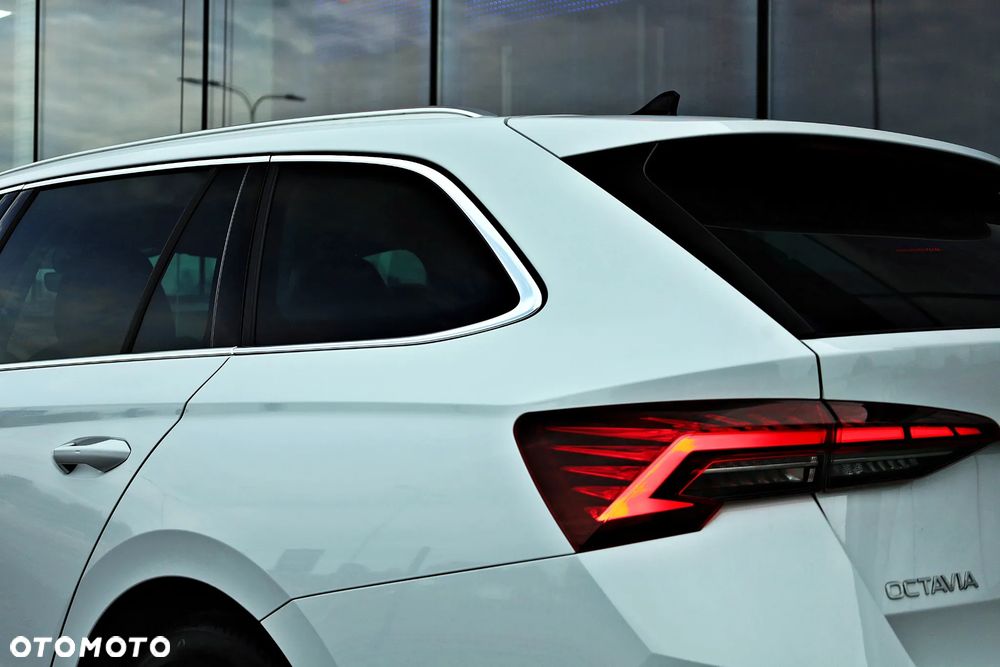 Skoda Octavia 1.5 TSI Selection - 14