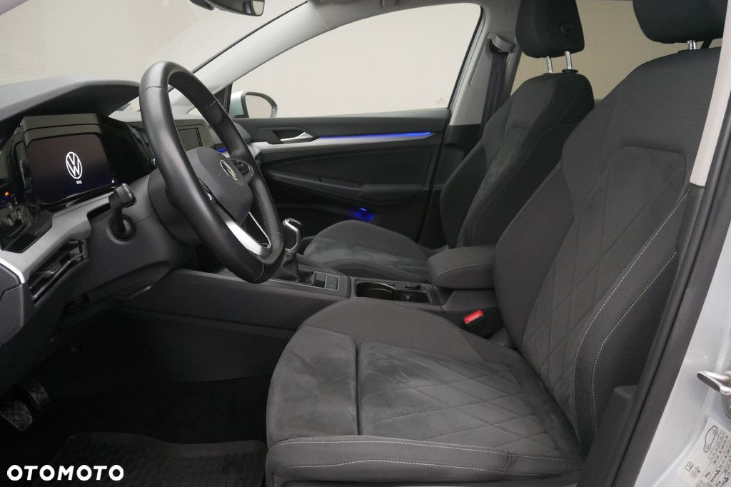 Volkswagen Golf - 12