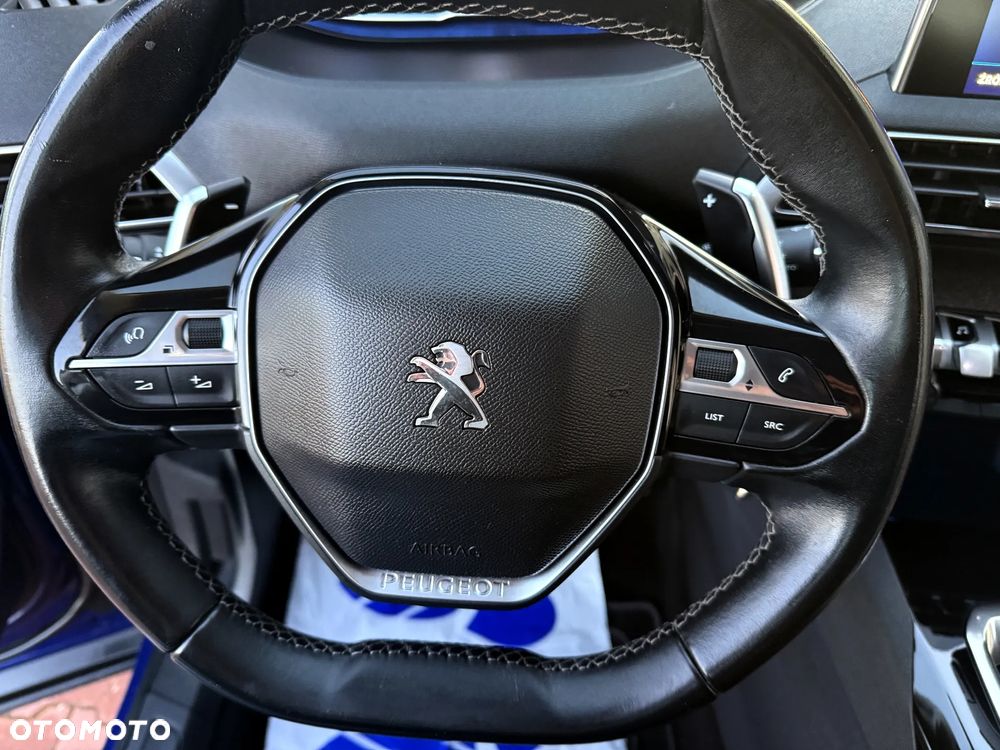 Peugeot 3008 1.5 BlueHDi Allure Pack S&S EAT8 - 27