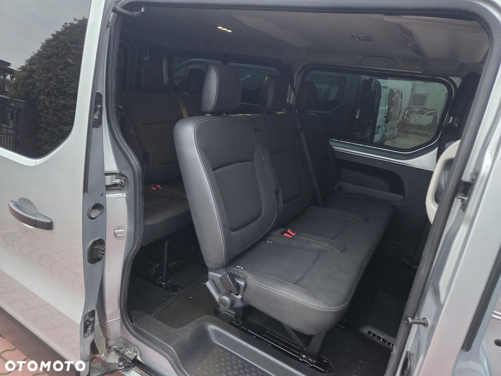 Renault Trafic 2.0 dCi - 7