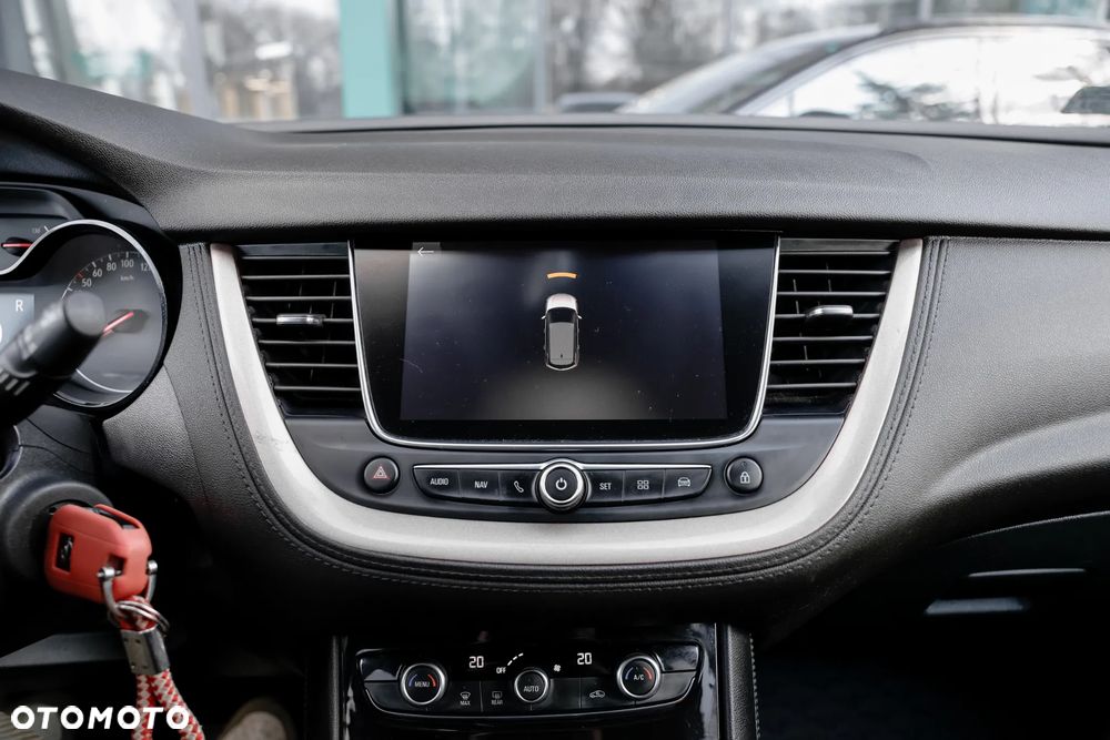 Opel Grandland X 1.6 CDTI Innovation S&S - 26