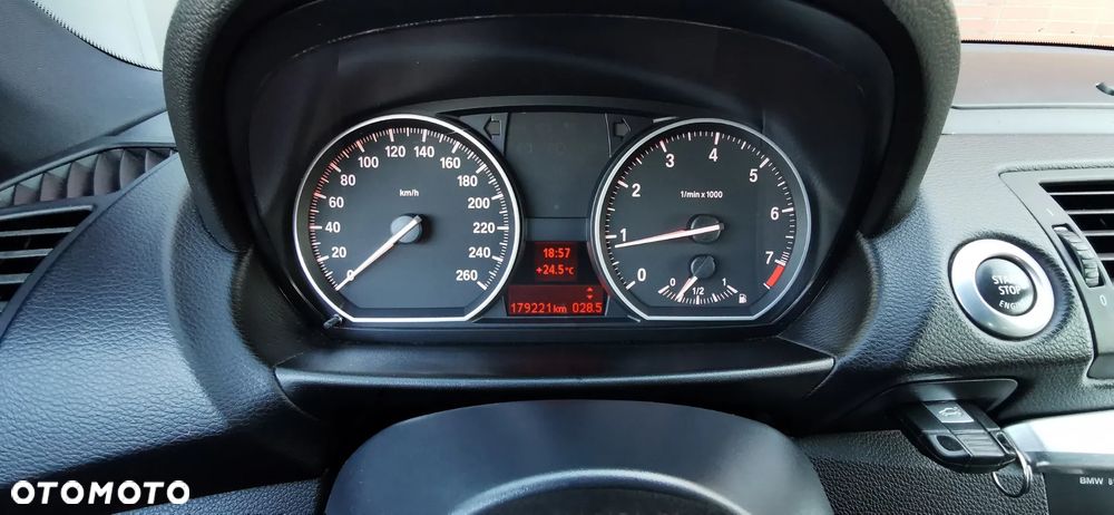 BMW Seria 1 120i Edition Sport - 11