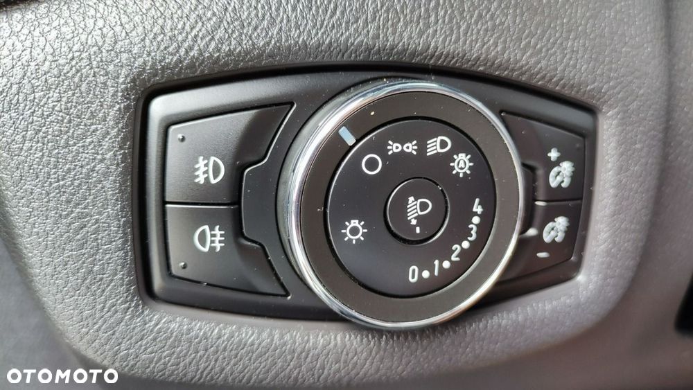 Ford Tourneo Connect 1.6 TDCi Ambiente - 32