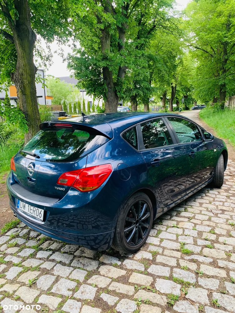 Opel Astra 1.4 Turbo - 3