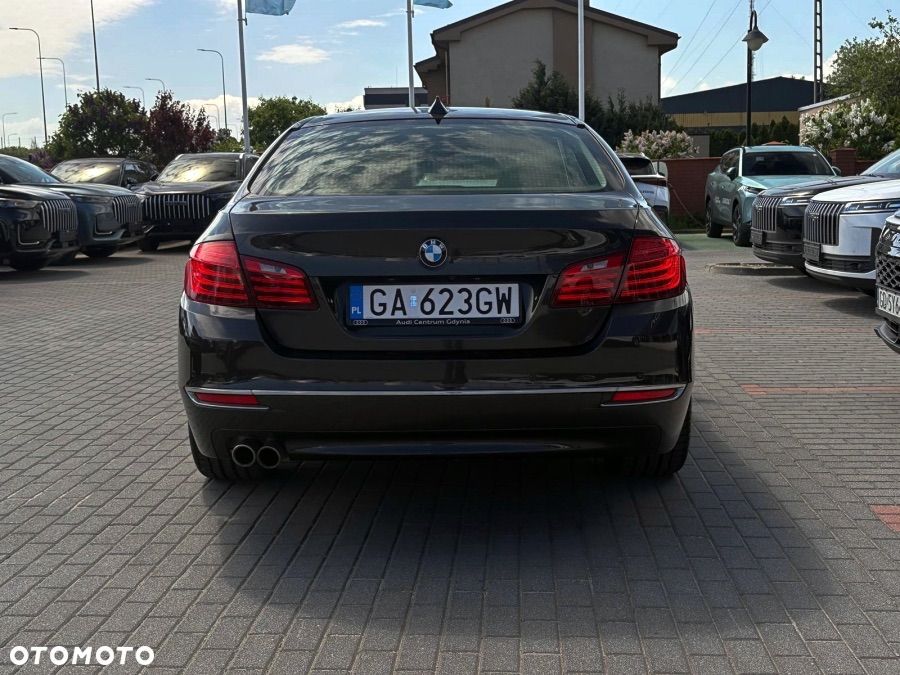 BMW Seria 5 525d xDrive Luxury Line - 5