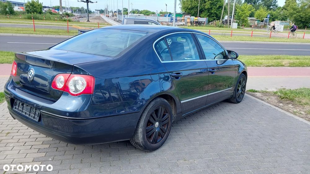 Volkswagen Passat 2.0 TSI Individual - 6