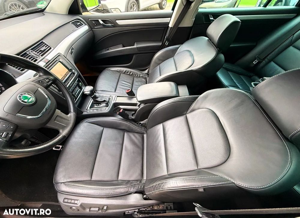 Skoda Superb Combi 2.0 TDI 4x4 DSG Exclusive - 9