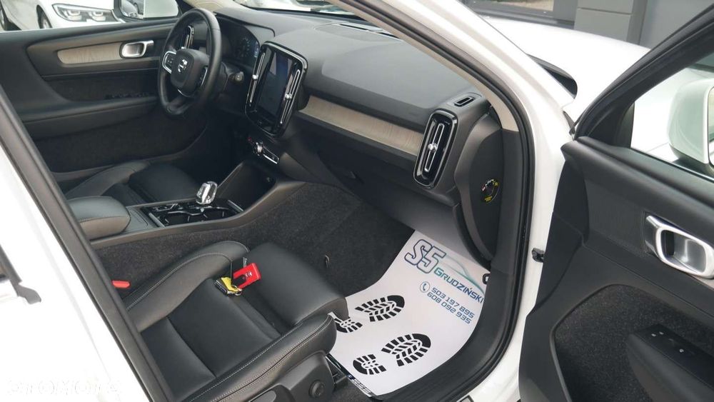 Volvo XC 40 - 17
