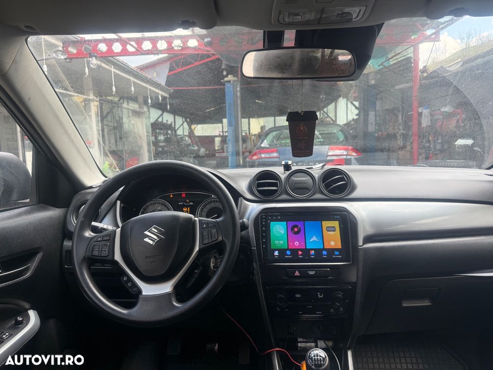 Suzuki Vitara 1.4 Boosterjet MHEV Cool - 2