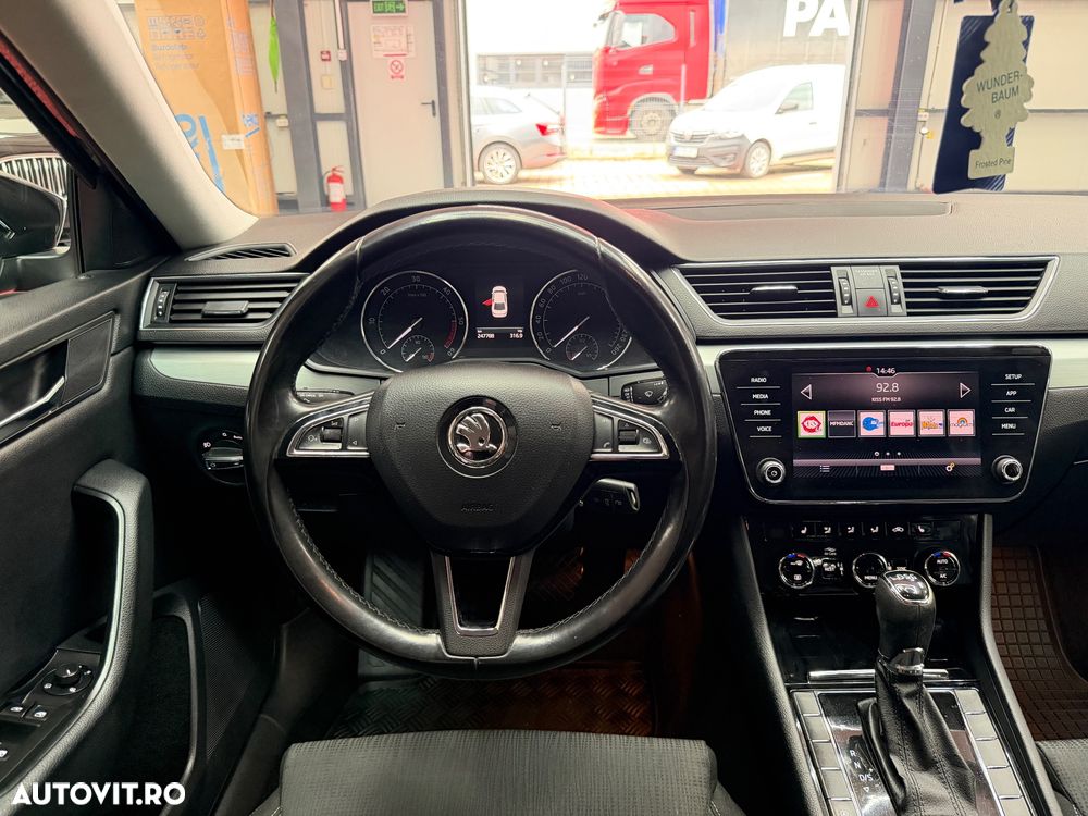 Skoda Superb 2.0 TDI DSG Style - 15