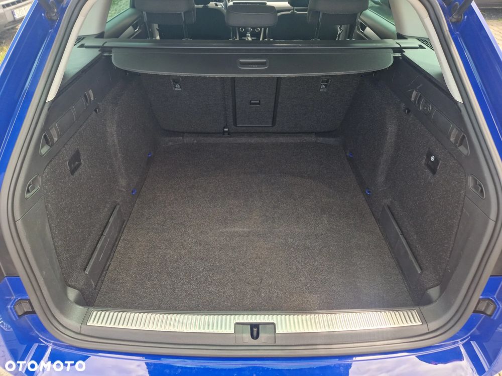 Skoda Superb 2.0 TDI SCR Active DSG - 11