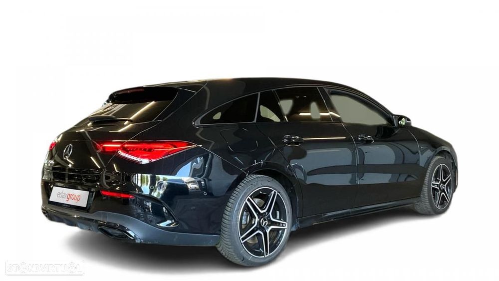 Mercedes-Benz CLA 250 e Shooting Brake AMG Line - 2