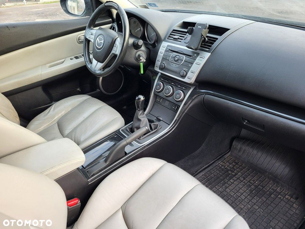 Mazda 6 - 15
