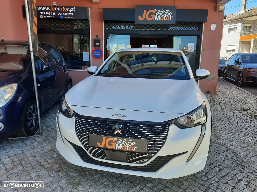 Peugeot e-208 Active — fotografia 2
