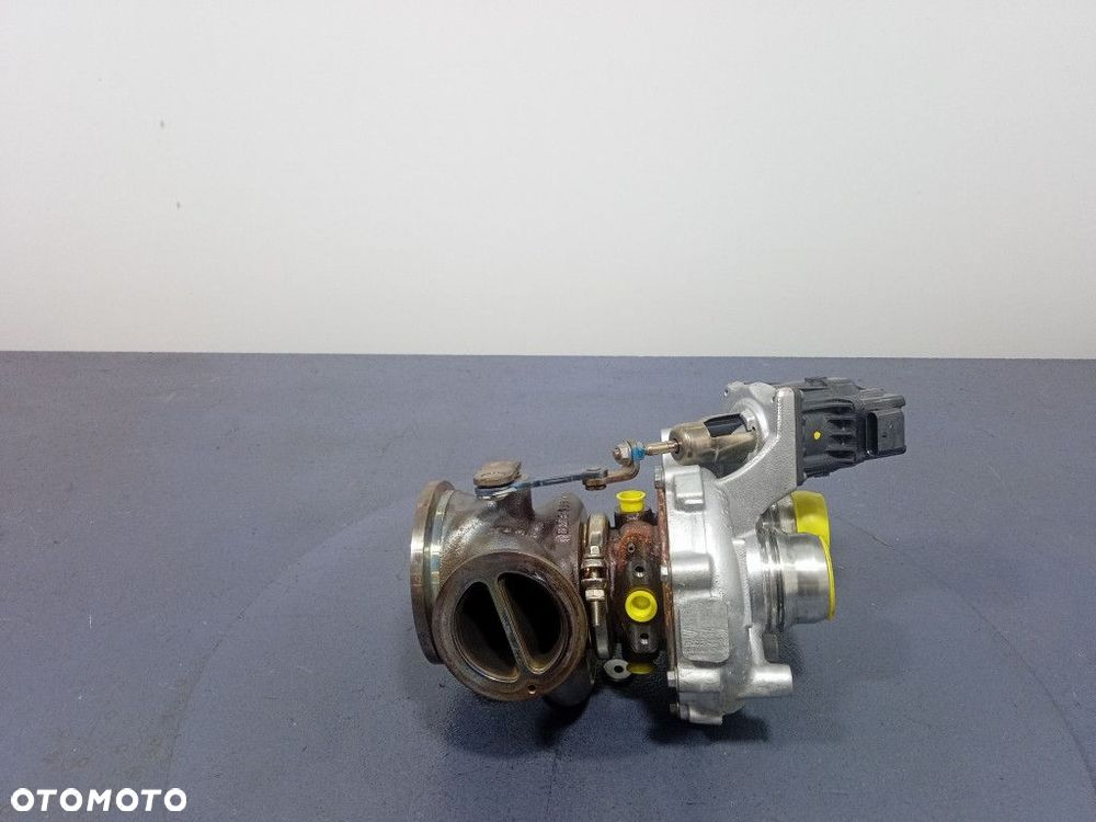 BMW 7 G11 G12 750i 4.4B 450 KM TURBOSPRĘŻARKA 9494375 - 1