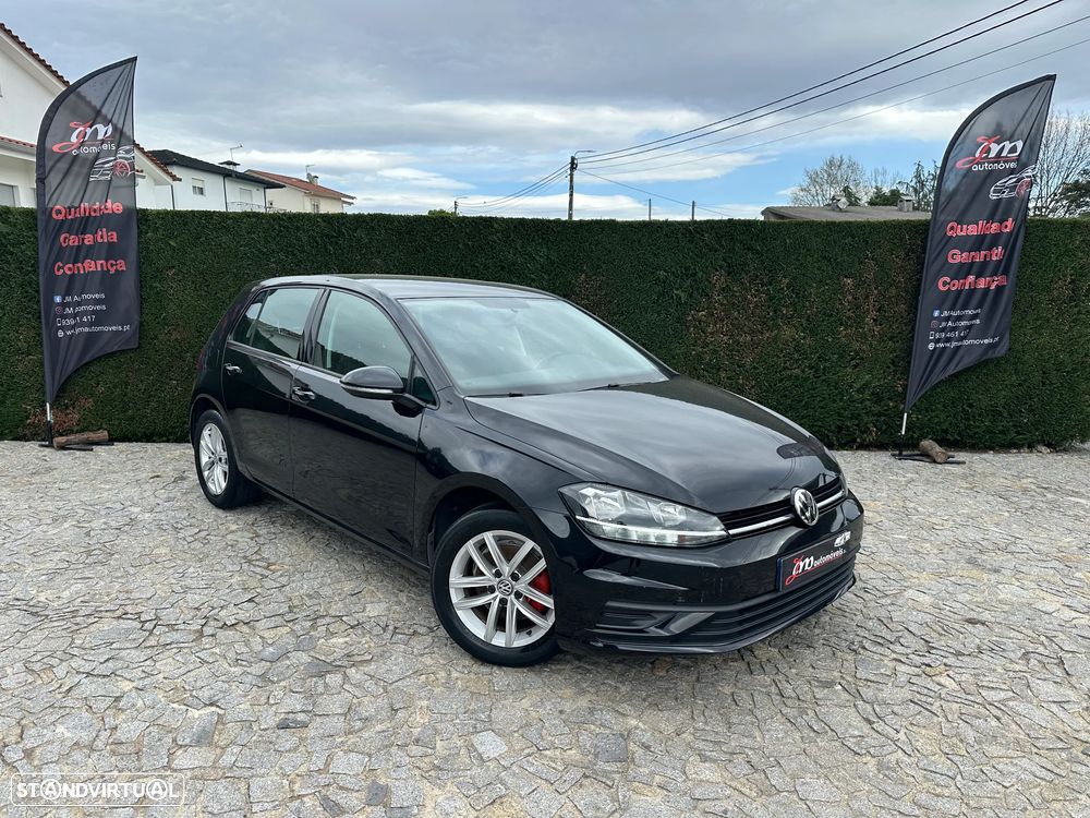 VW Golf 1.6 TDI Confortline - 1