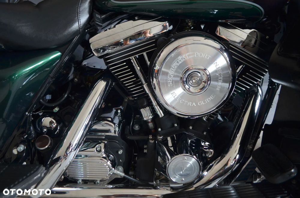Harley-Davidson FLHT Electra Glide Standard - 12