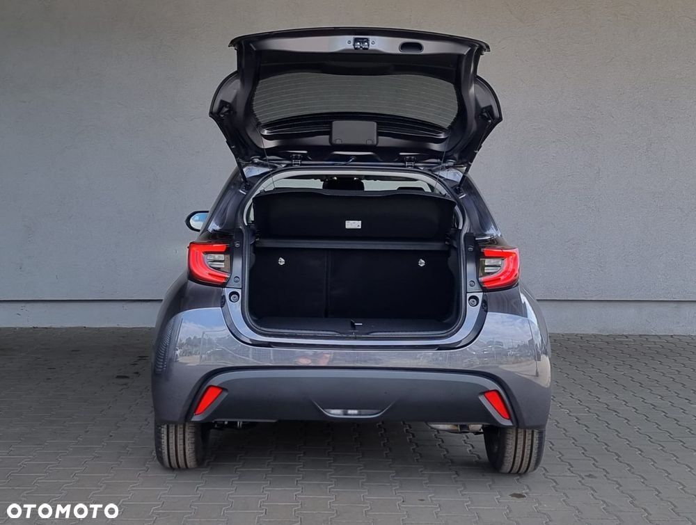 Toyota Yaris Hybrid 1.5 Style - 8