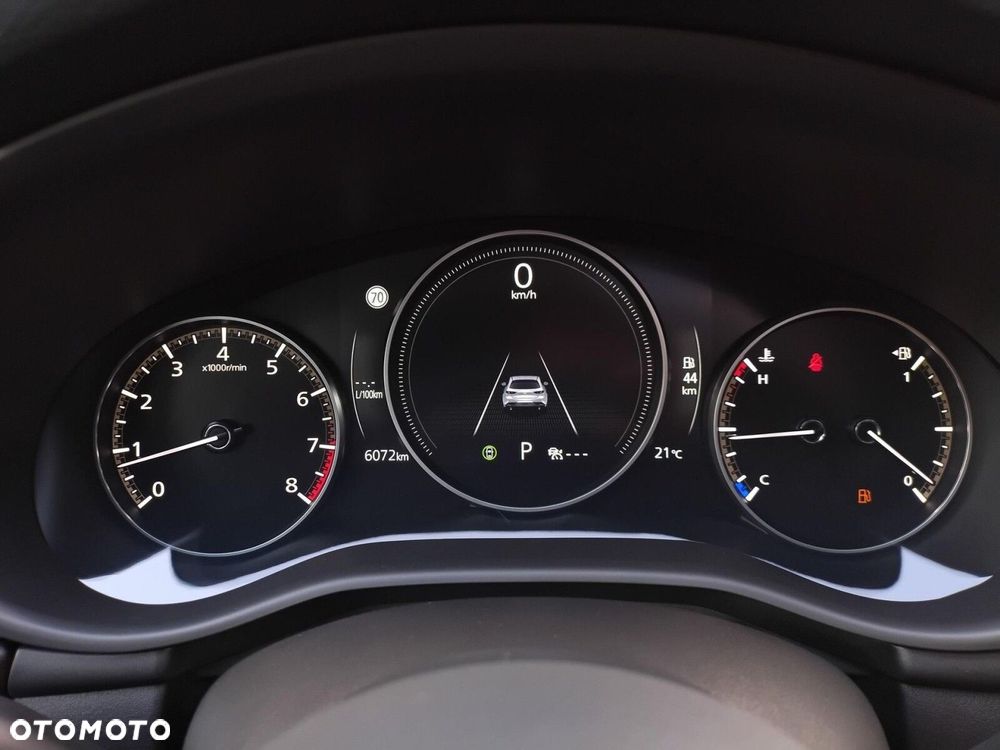 Mazda 3 2.0 mHEV AWD Takumi - 16