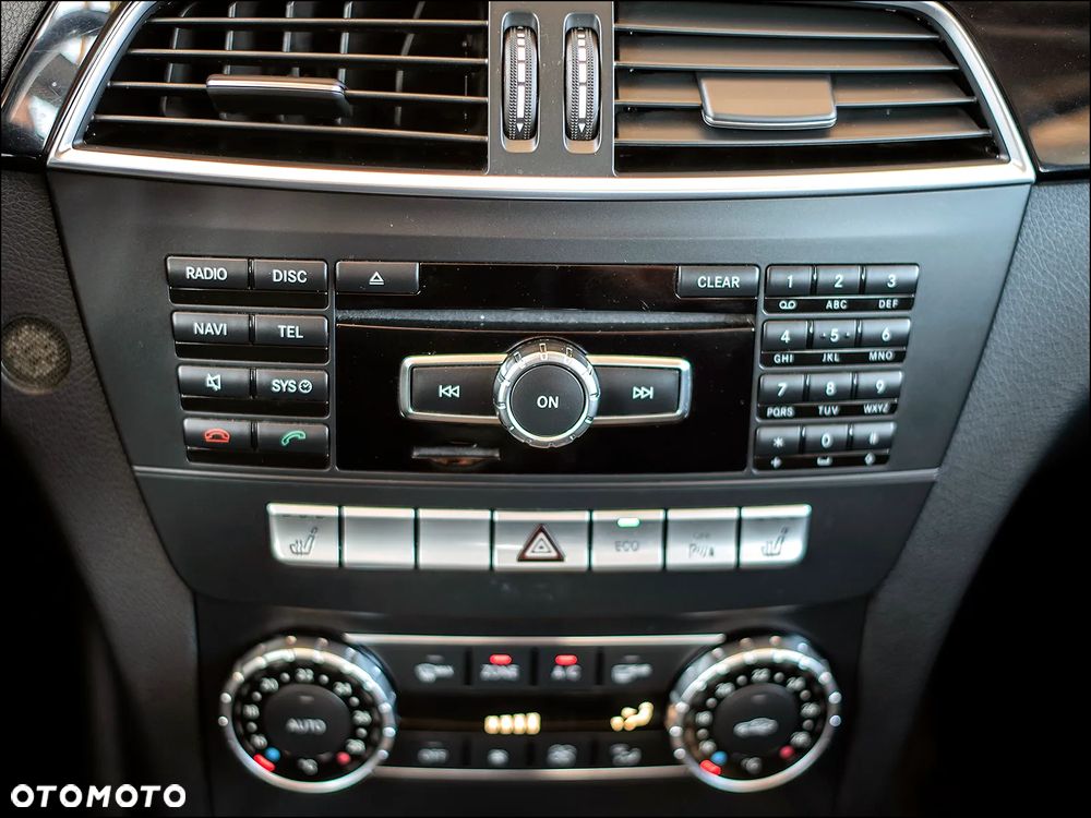 Mercedes-Benz Klasa C 180 (BlueEFFICIENCY) Elegance - 22