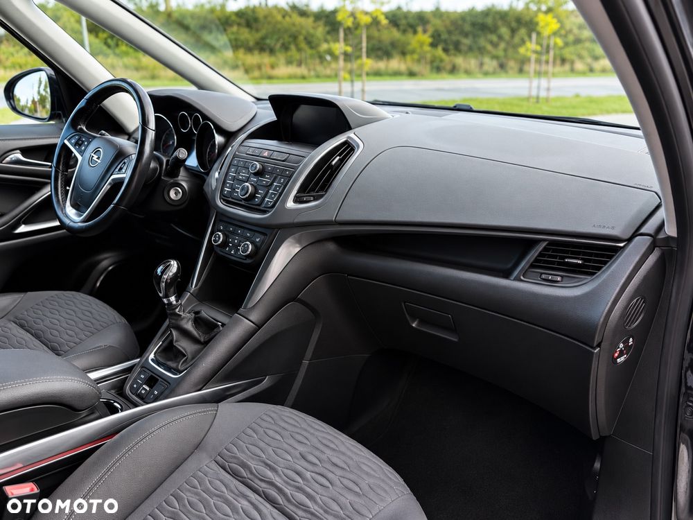 Opel Zafira 1.4 T Cosmo EcoFLEX S&S - 5