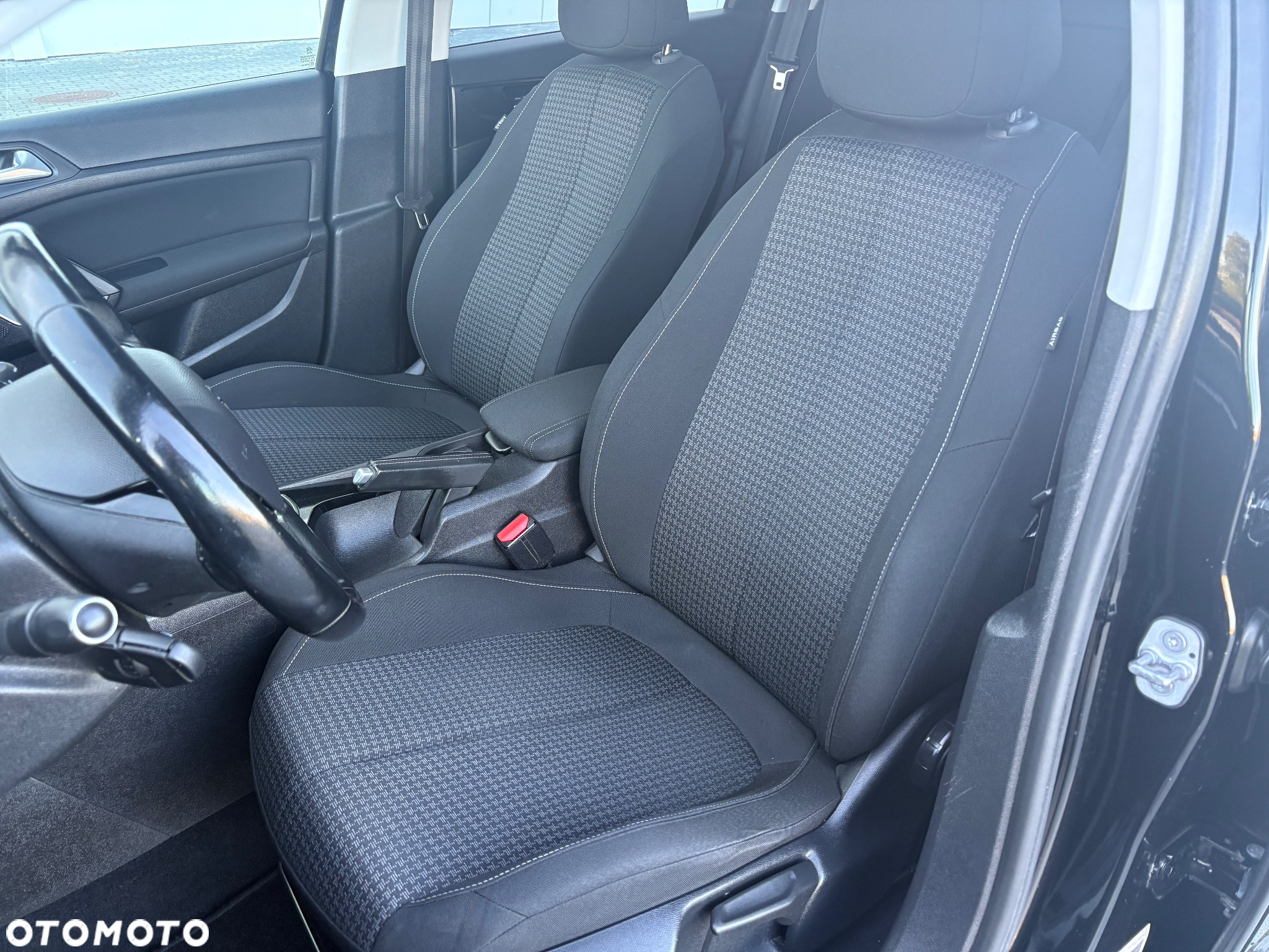 Peugeot 308 1.6 BlueHDi Business Line S&S - 16