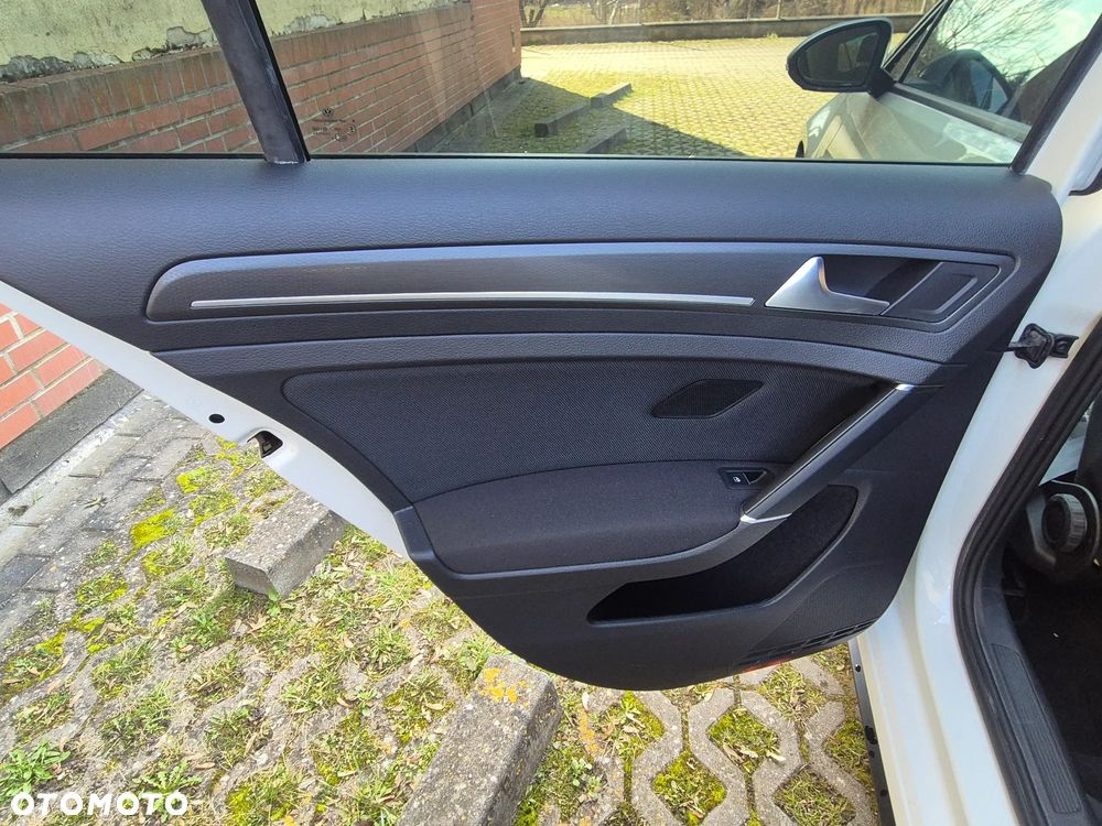 Volkswagen Golf GTD (BlueMotion Technology) DSG - 8