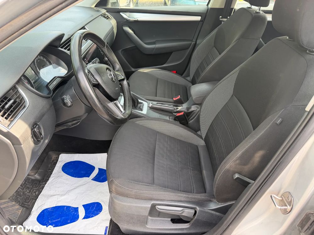 Skoda Octavia 1.6 TDI Ambition - 16