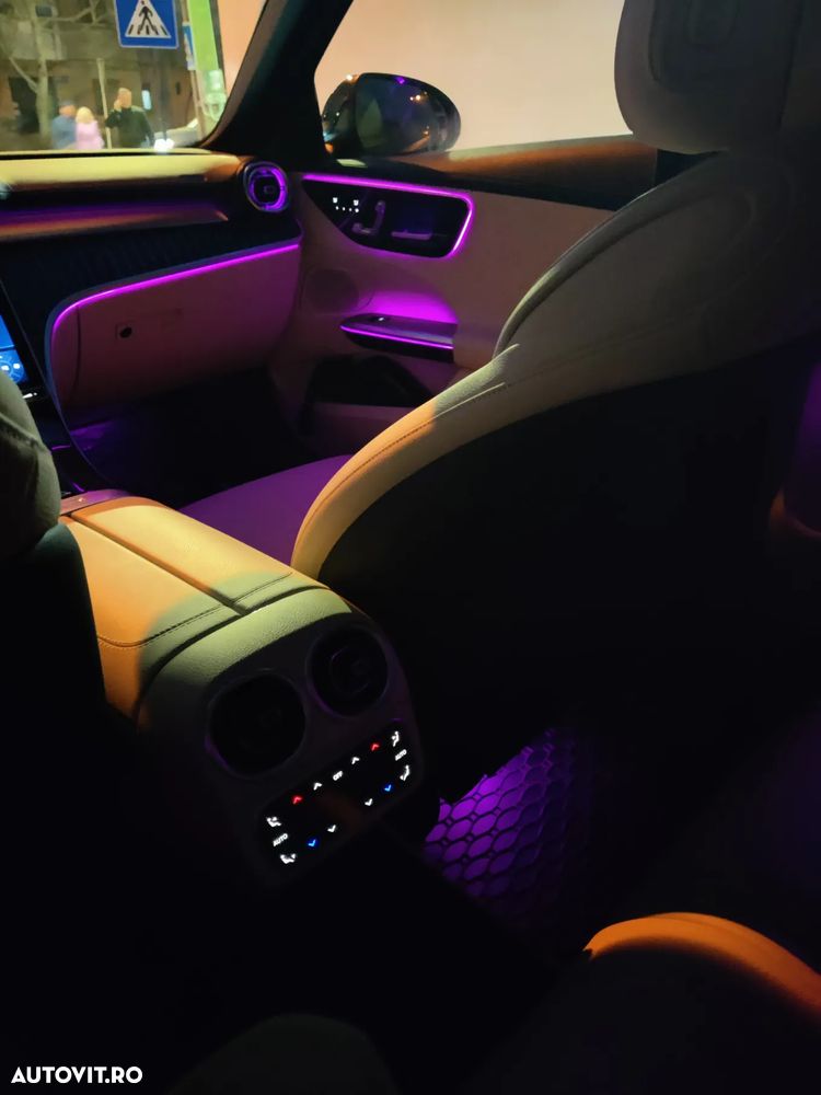 Mercedes-Benz C - 14