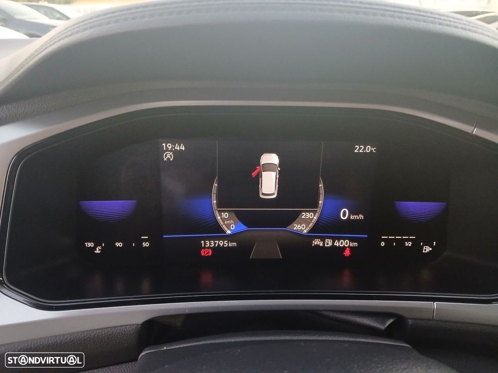 VW T-Roc 2.0 TDI Style - 28